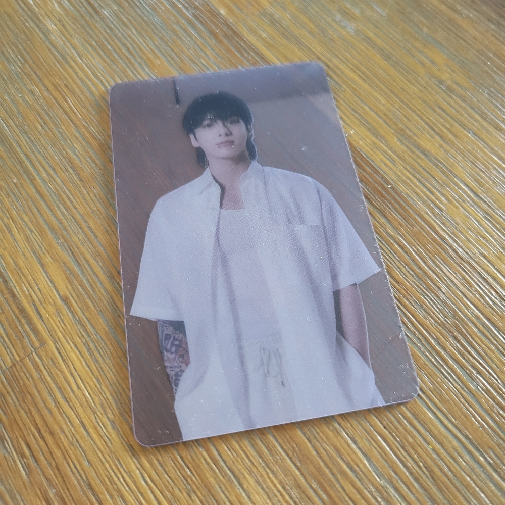 Jungkook Golden Weverse POB PVC Photocard